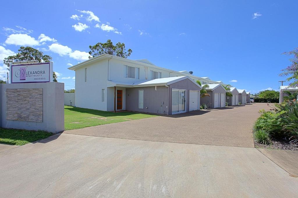 Alexandra Apartments Bundaberg Extérieur photo